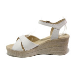 Бели дамски сандали, естествена кожа - ежедневни обувки за пролетта и лятото N 100014202