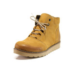 Жълти дамски боти, естествен набук - ежедневни обувки за есента и зимата N 100014461