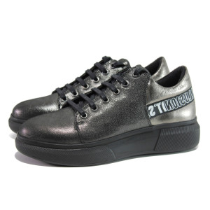 Черни дамски обувки с равна подметка, естествена кожа - спортни обувки за есента и зимата N 100014542