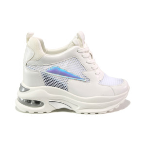 Бели спортни дамски обувки, еко-кожа и текстилна материя - спортни обувки за пролетта и лятото N 100013540