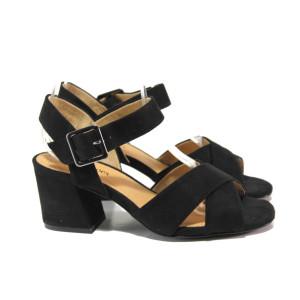 Черни дамски сандали, качествен еко-велур - ежедневни обувки за пролетта и лятото N 100013828