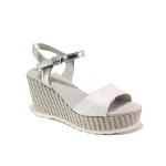 Анатомични бели дамски сандали, здрава еко-кожа - ежедневни обувки за пролетта и лятото N 100013833