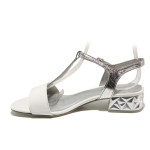 Бели дамски сандали, здрава еко-кожа - ежедневни обувки за пролетта и лятото N 100013916