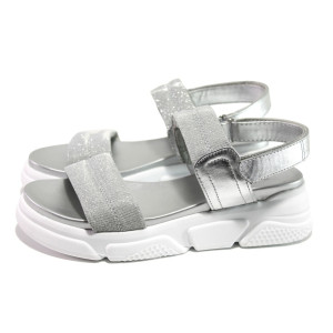 Анатомични Сребристи дамски сандали, текстилна материя - ежедневни обувки за пролетта и лятото N 100013972