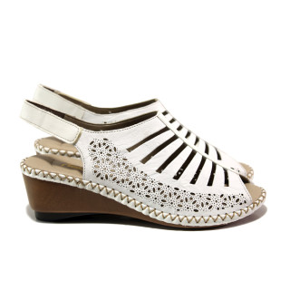 Бели дамски сандали, естествена кожа - ежедневни обувки за пролетта и лятото N 100014146