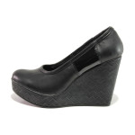 Черни дамски обувки с платформа, естествена кожа и лачена естествена кожа  - всекидневни обувки за пролетта и лятото N 100016023