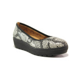 Черни дамски обувки с платформа, естествена кожа с крокодилска шарка - всекидневни обувки за пролетта и лятото N 100015212