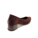 Винени дамски обувки със среден ток, еко-кожа и велурена кожа - официални обувки за целогодишно ползване N 100015333