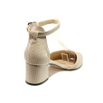 Бежови дамски обувки със среден ток, здрава еко-кожа - официални обувки за пролетта и лятото N 100015331