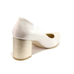 Светлобежови дамски обувки с висок ток, здрава еко-кожа - официални обувки за целогодишно ползване N 100015355