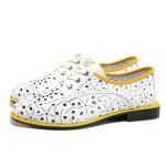 Бели дамски обувки с равна подметка, естествена кожа - всекидневни обувки за пролетта и лятото N 100015480