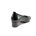 Черни дамски обувки със среден ток, естествена кожа - всекидневни обувки за пролетта и лятото N 100015494