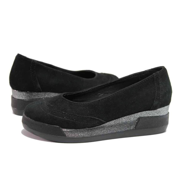 Черни дамски обувки с платформа, естествен велур - ежедневни обувки за пролетта и лятото N 100015802