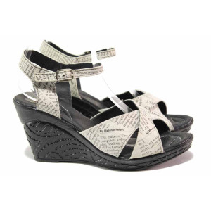 Бели анатомични дамски сандали, естествена кожа - ежедневни обувки за пролетта и лятото N 100015868