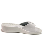 Бели дамски чехли, здрава еко-кожа - всекидневни обувки за целогодишно ползване N 100016303