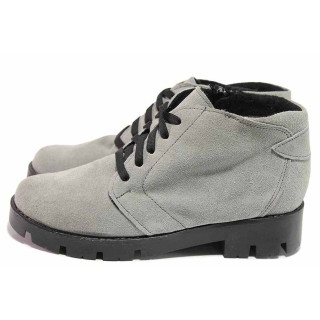 Сиви дамски боти, естествен велур - всекидневни обувки за есента и зимата N 100016500