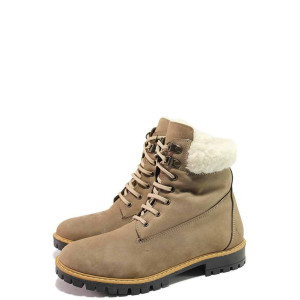 Бежови дамски боти, естествен набук - ежедневни обувки за есента и зимата N 100016634