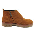 Кафяви дамски боти, естествен велур - всекидневни обувки за есента и зимата N 100016974