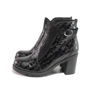 Черни дамски боти, лачена естествена кожа - официални обувки за есента и зимата N 100017038