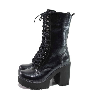 Черни дамски боти, лачена еко кожа - ежедневни обувки за есента и зимата N 100017262