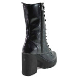 Черни дамски боти, лачена еко кожа - ежедневни обувки за есента и зимата N 100017262