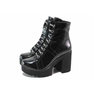 Черни дамски боти, лачена еко кожа - ежедневни обувки за есента и зимата N 100017278