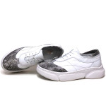Бели анатомични дамски обувки с равна подметка, естествена кожа - всекидневни обувки за пролетта и лятото N 100015430