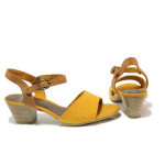 Жълти дамски сандали, качествен еко-велур - ежедневни обувки за пролетта и лятото N 100015540