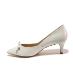 Бели дамски обувки със среден ток, естествена кожа - официални обувки за пролетта и лятото N 100015528