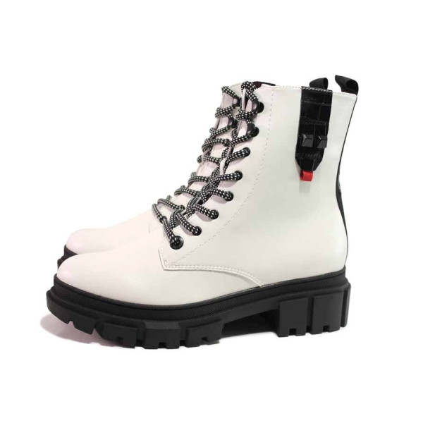 Бели дамски боти, здрава еко-кожа - ежедневни обувки за есента и зимата N 100017129