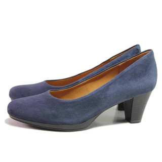 Сини дамски обувки със среден ток, естествен велур - елегантни обувки за есента и зимата N 100017124