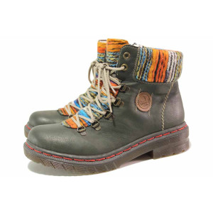 Зелени дамски боти, здрава еко-кожа - ежедневни обувки за есента и зимата N 100017149