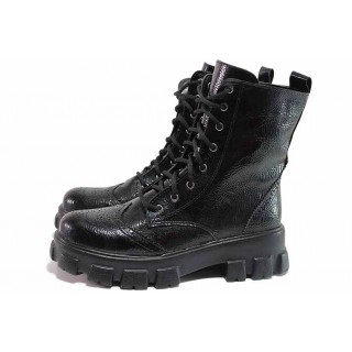 Черни дамски боти, лачена еко кожа - ежедневни обувки за есента и зимата N 100017631