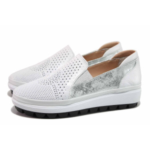 Бели дамски обувки с равна подметка, естествена кожа - ежедневни обувки за пролетта и лятото N 100018113