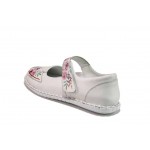 Бели дамски обувки с равна подметка, естествена кожа - всекидневни обувки за пролетта и лятото N 100018105