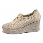 Бежови дамски обувки с платформа, естествена кожа перфорирана - ежедневни обувки за пролетта и лятото N 100018159