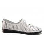 Бели дамски обувки с равна подметка, естествена кожа перфорирана - всекидневни обувки за пролетта и лятото N 100018281