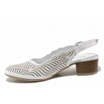 Бели дамски обувки със среден ток, естествена кожа - ежедневни обувки за пролетта и лятото N 100018596