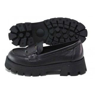 Черни дамски обувки с равна подметка, естествена кожа - ежедневни обувки за есента и зимата N 100018741