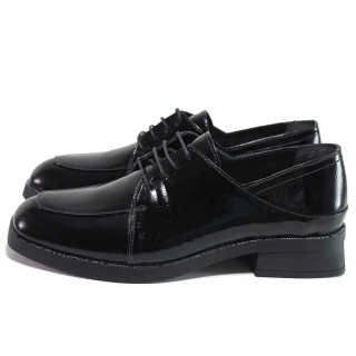 Черни анатомични дамски обувки с равна подметка, лачена естествена кожа - официални обувки за есента и зимата N 100018734