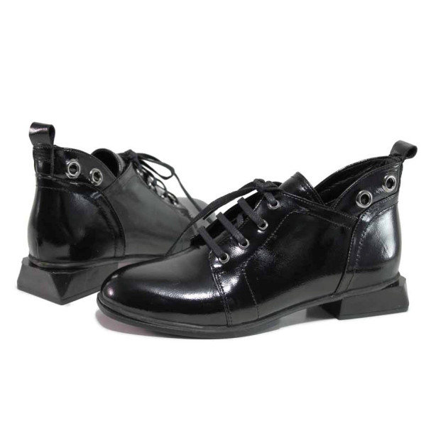 Черни дамски боти, лачена естествена кожа - всекидневни обувки за есента и зимата N 100018824