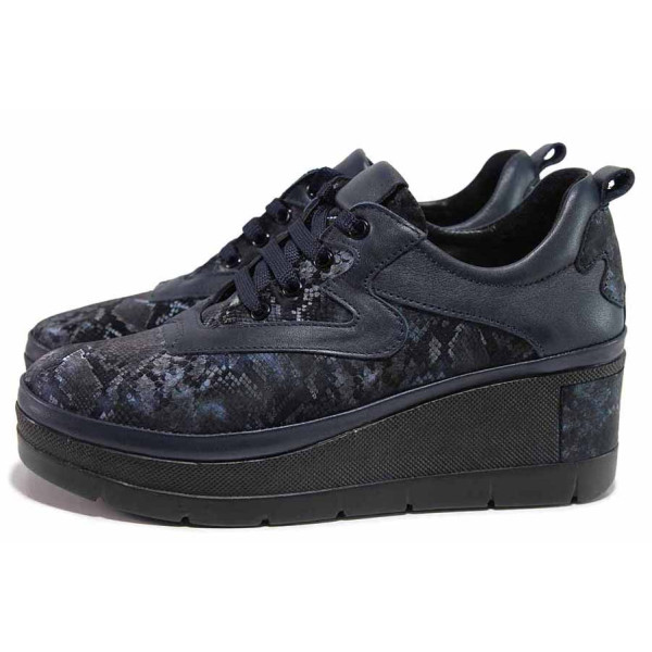 Тъмносини дамски обувки с платформа, естествена кожа - ежедневни обувки за есента и зимата N 100018938