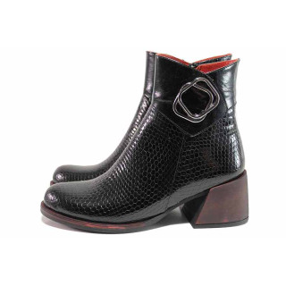 Черни дамски боти, лачена естествена кожа - ежедневни обувки за есента и зимата N 100019001