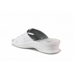 Бели дамски чехли, здрава еко-кожа - ежедневни обувки за пролетта и лятото N 100018641