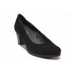 Черни дамски обувки със среден ток, качествен еко-велур - всекидневни обувки за пролетта и лятото N 100017980