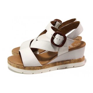 Бели дамски сандали, естествена кожа - всекидневни обувки за пролетта и лятото N 100018168