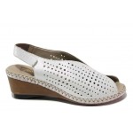 Бели дамски сандали, естествена кожа - ежедневни обувки за пролетта и лятото N 100018194