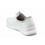 Бели спортни дамски обувки, здрава еко-кожа - ежедневни обувки за пролетта и лятото N 100018241