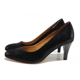 Черни дамски обувки с висок ток, естествен велур - елегантни обувки за целогодишно ползване N 100018675