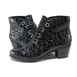 Черни анатомични дамски боти, естествена кожа и лачена естествена кожа  - елегантни обувки за есента и зимата N 100018689